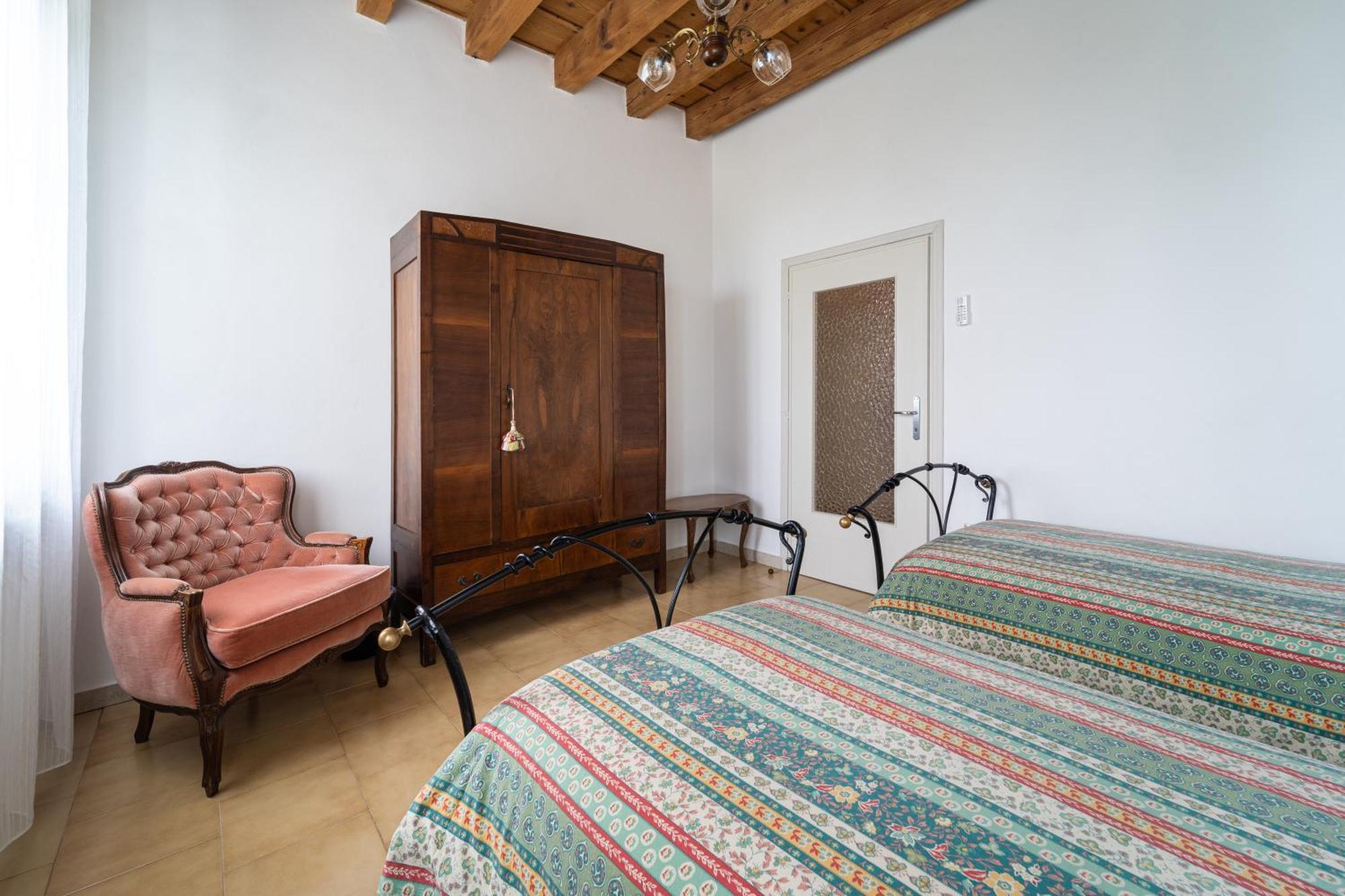 Antico Stemma Corte Meneghella Monzambano Extérieur photo